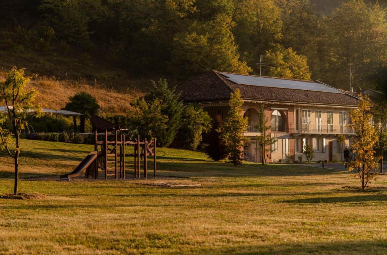Parco Reala // Rural - Luxury - Rooms Corneliano d'Alba Eksteriør bilde